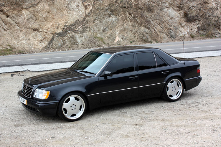 Mercedes Benz Amg W124