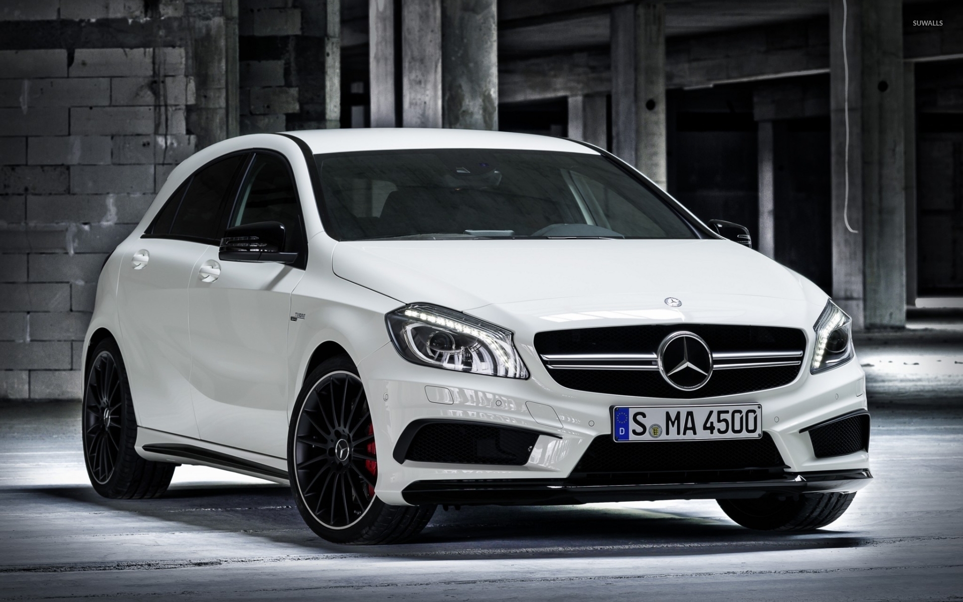 Mercedes Benz Amg White