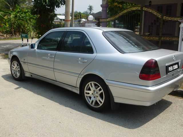 Mercedes Benz C200 1998