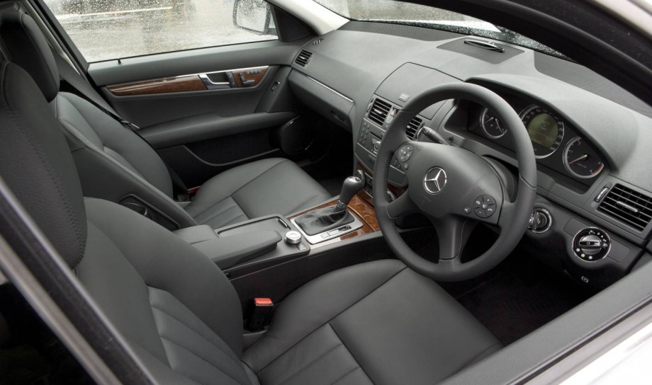 Mercedes Benz C200 2010