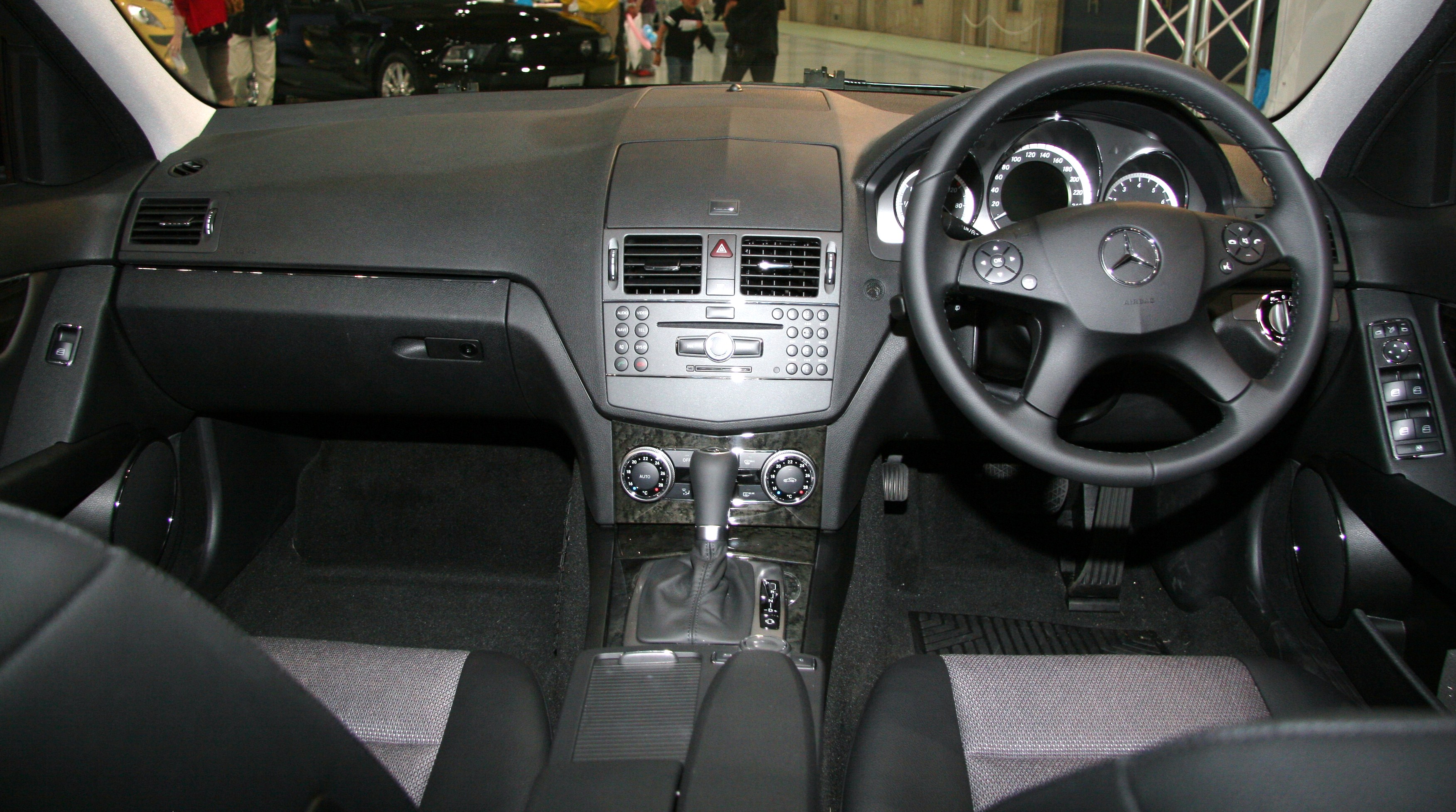 Mercedes Benz C200 2010