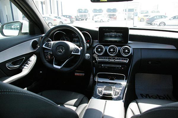 Mercedes Benz C200 Amg