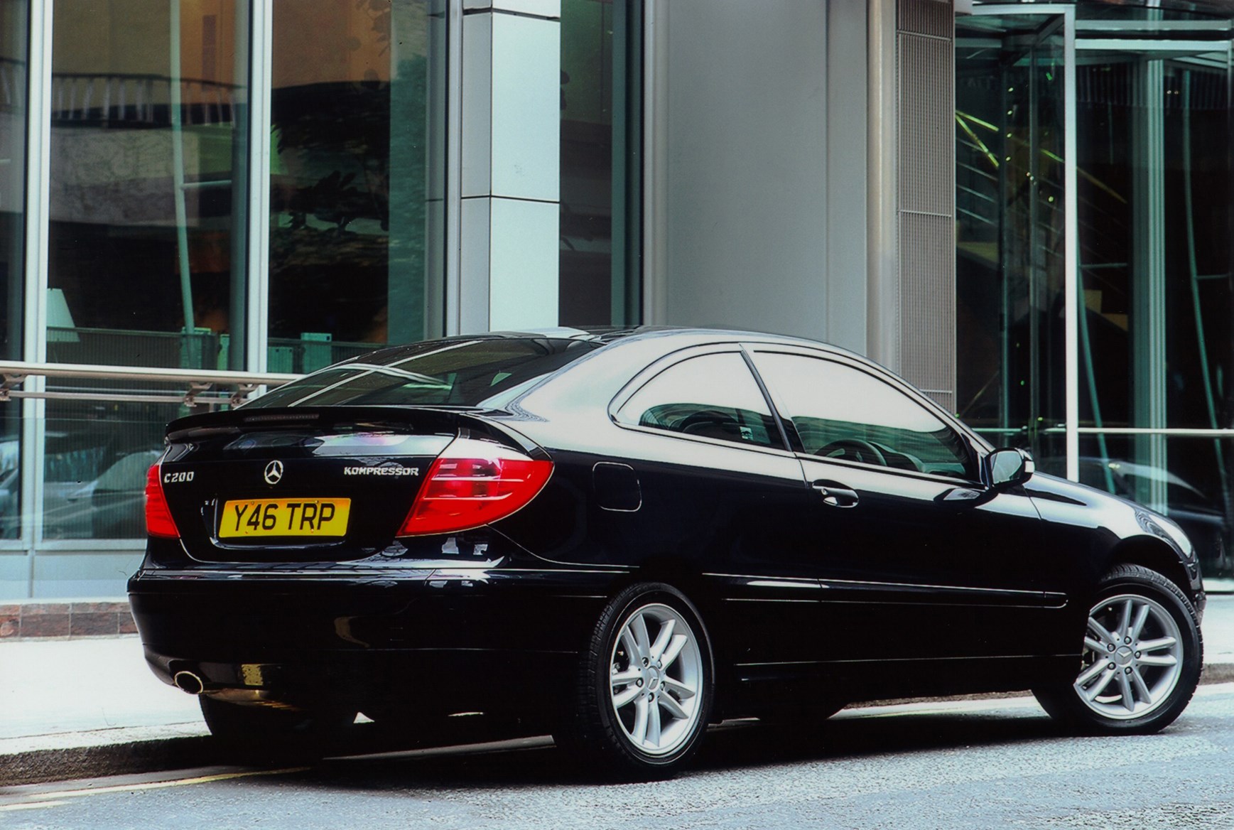 Mercedes Benz C200 Hatchback