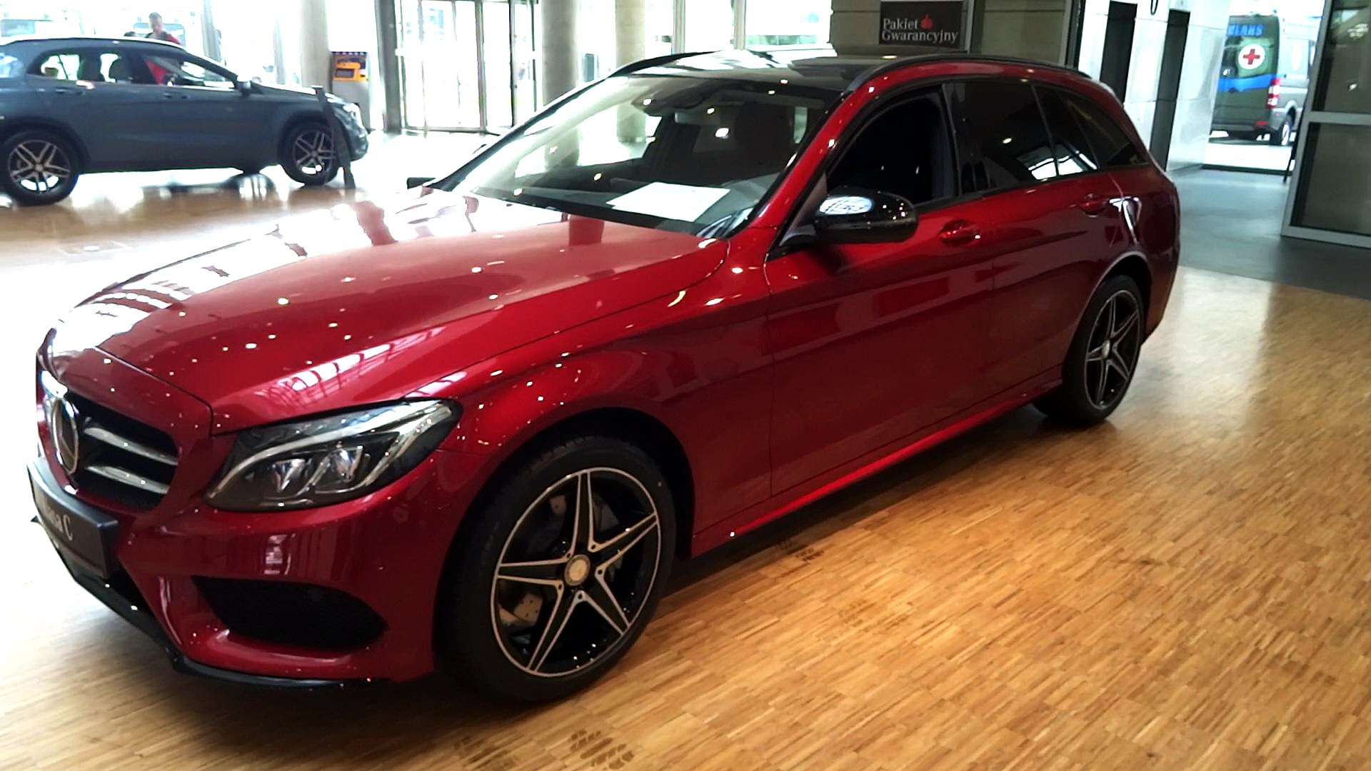 Mercedes Benz C200 Red