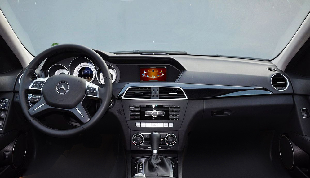 Mercedes Benz C200 W204