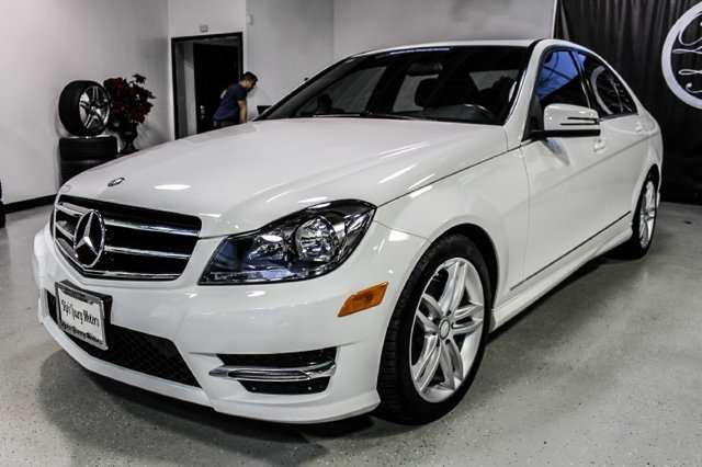 Mercedes Benz C300 2014