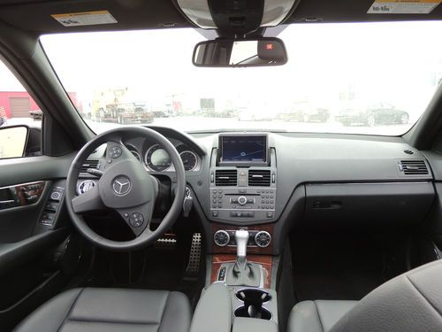 Mercedes Benz C300 4matic 2011