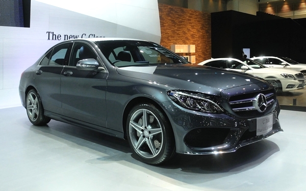 Mercedes Benz C300 Bluetec Hybrid