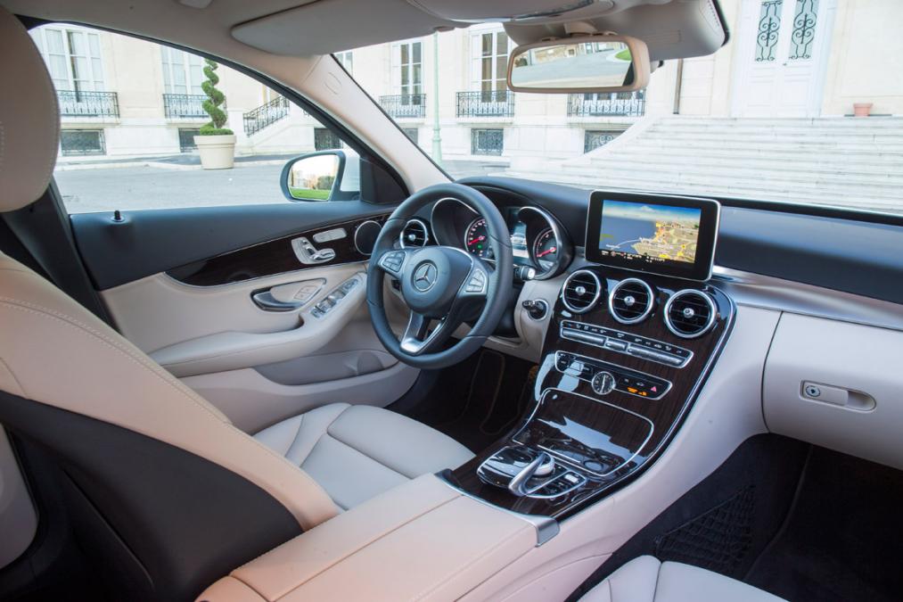 Mercedes Benz C300 Bluetec Hybrid