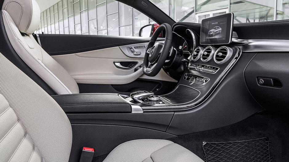 Mercedes Benz C300 Coupe White