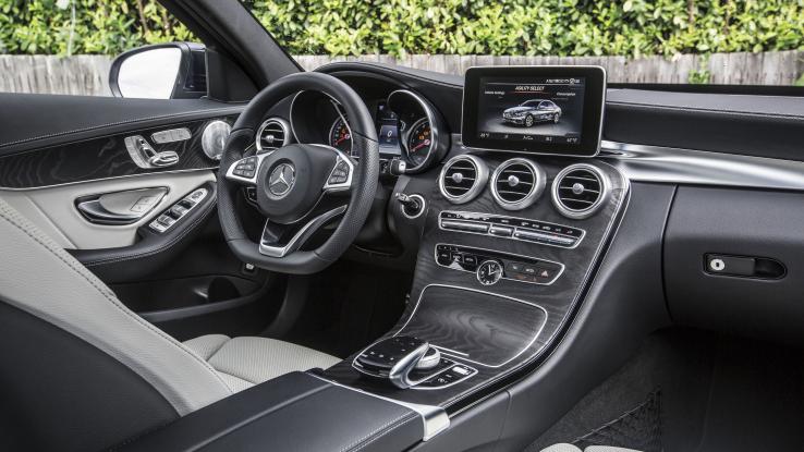 Mercedes Benz C300 Grey