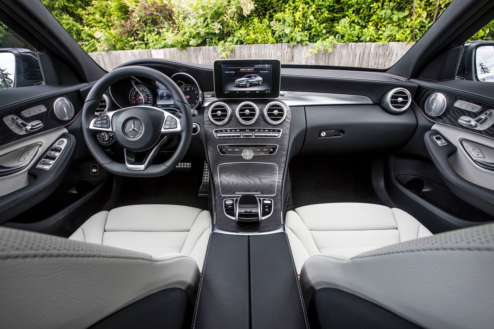 Mercedes Benz C300 Grey