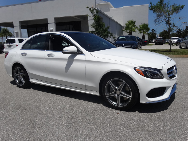 Mercedes Benz C300 White 2015