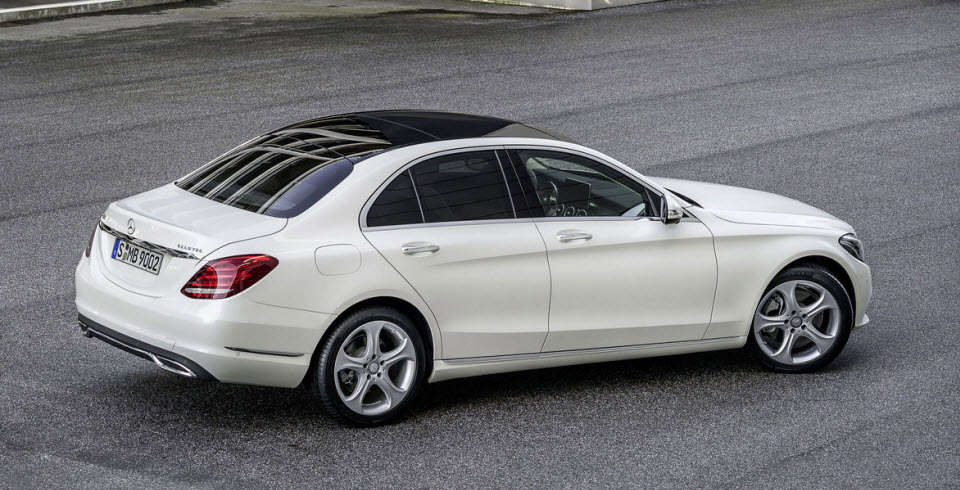 Mercedes Benz C300 White 2015