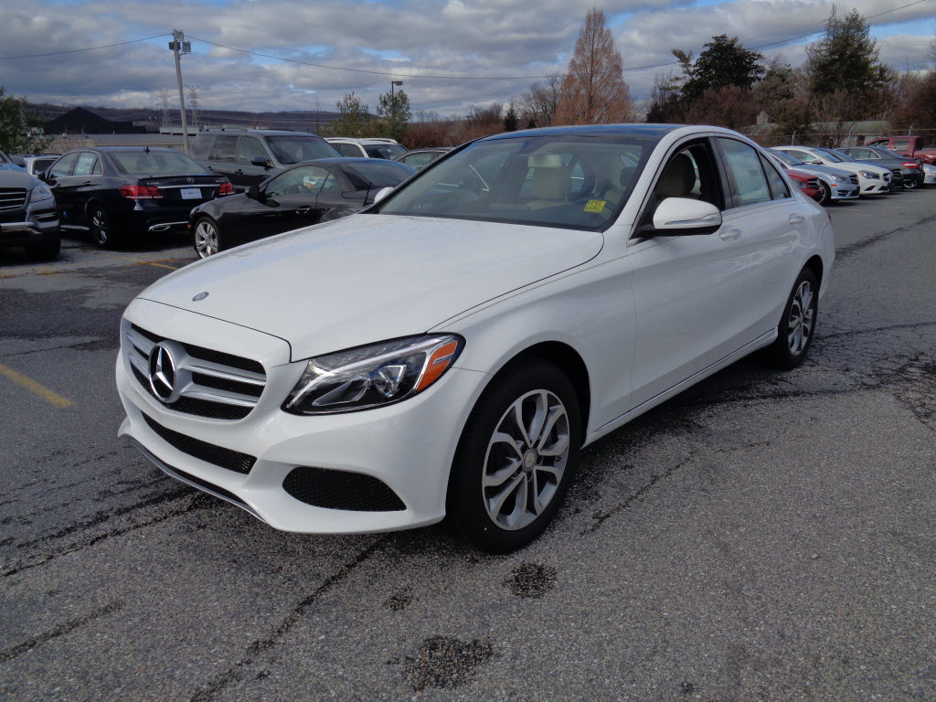 Mercedes Benz C300 White 2015
