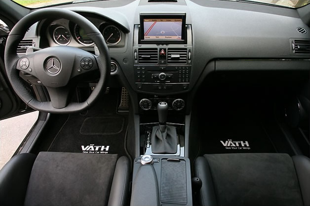 Mercedes Benz C63 2010