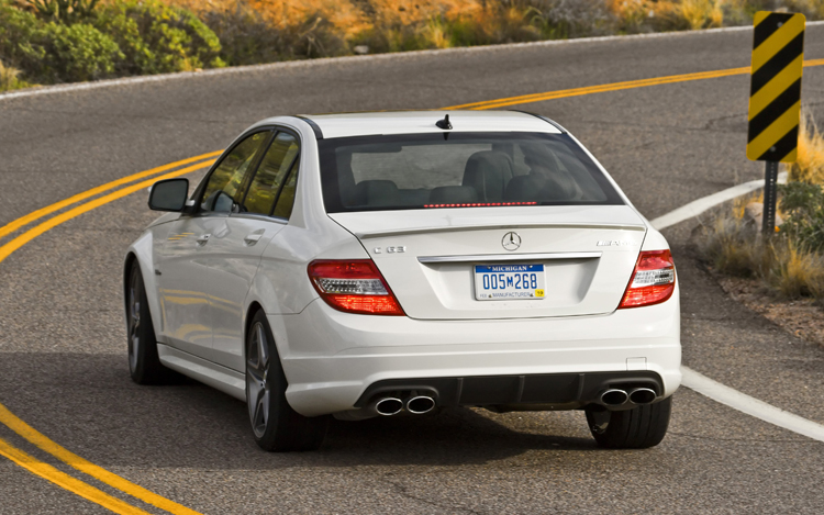 Mercedes Benz C63 2010