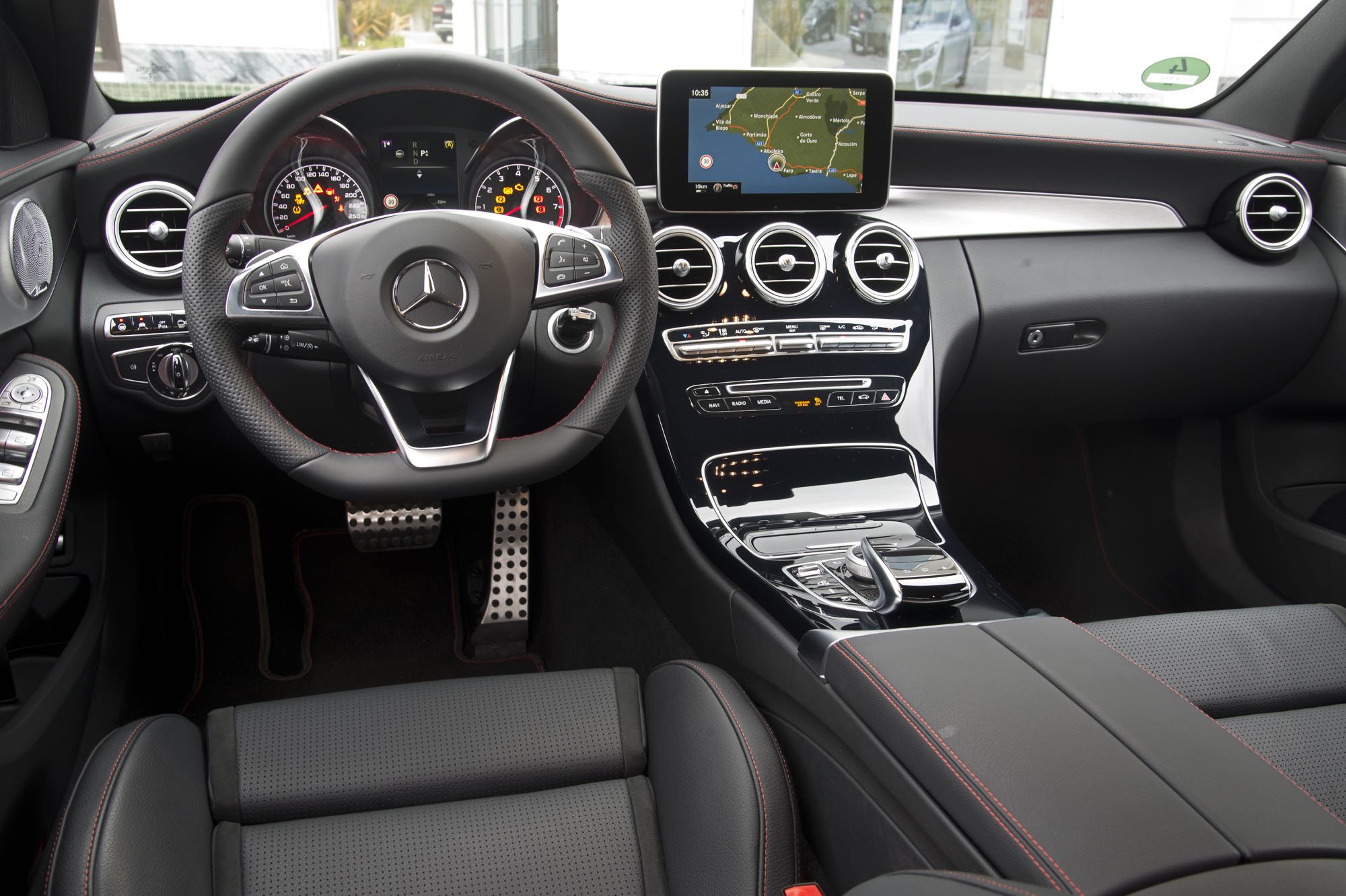 Mercedes Benz C63 2016