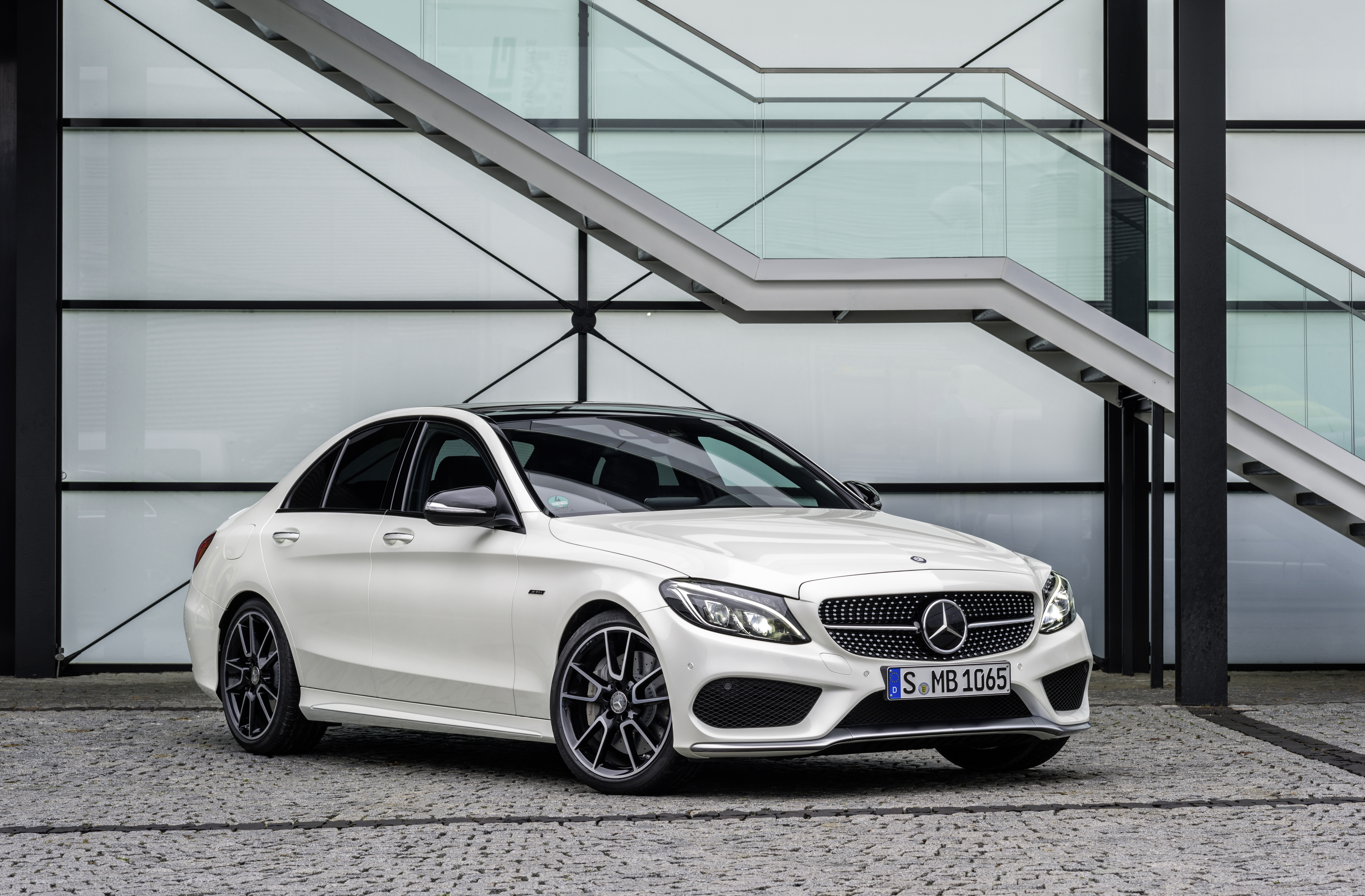 Mercedes Benz C63 4matic