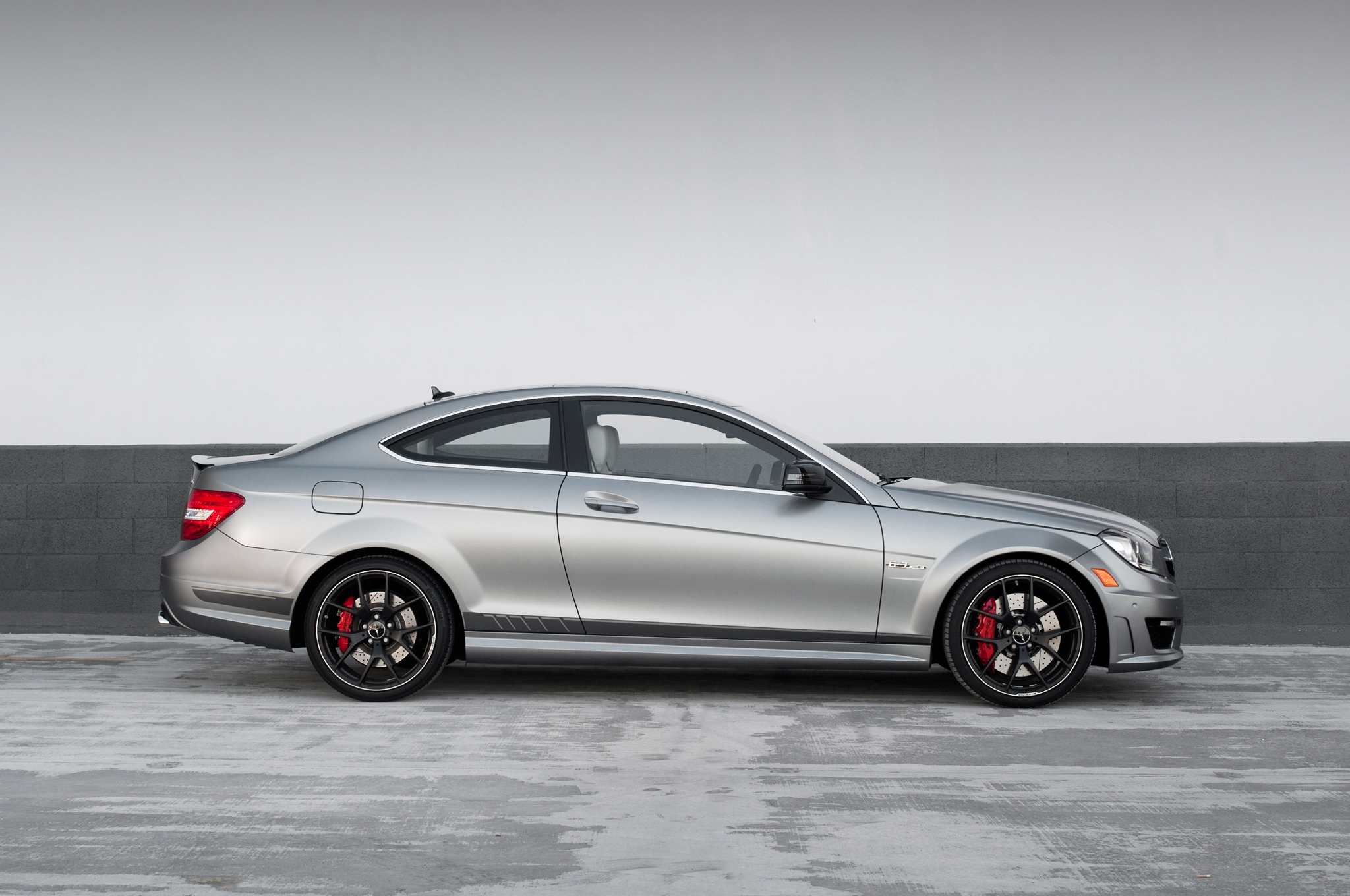 Mercedes Benz C63 Amg 507