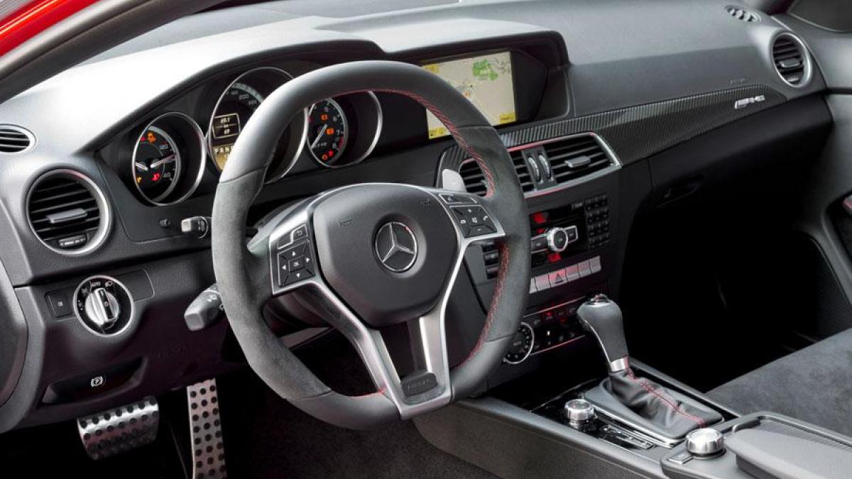 Mercedes Benz C63 Amg Black Edition