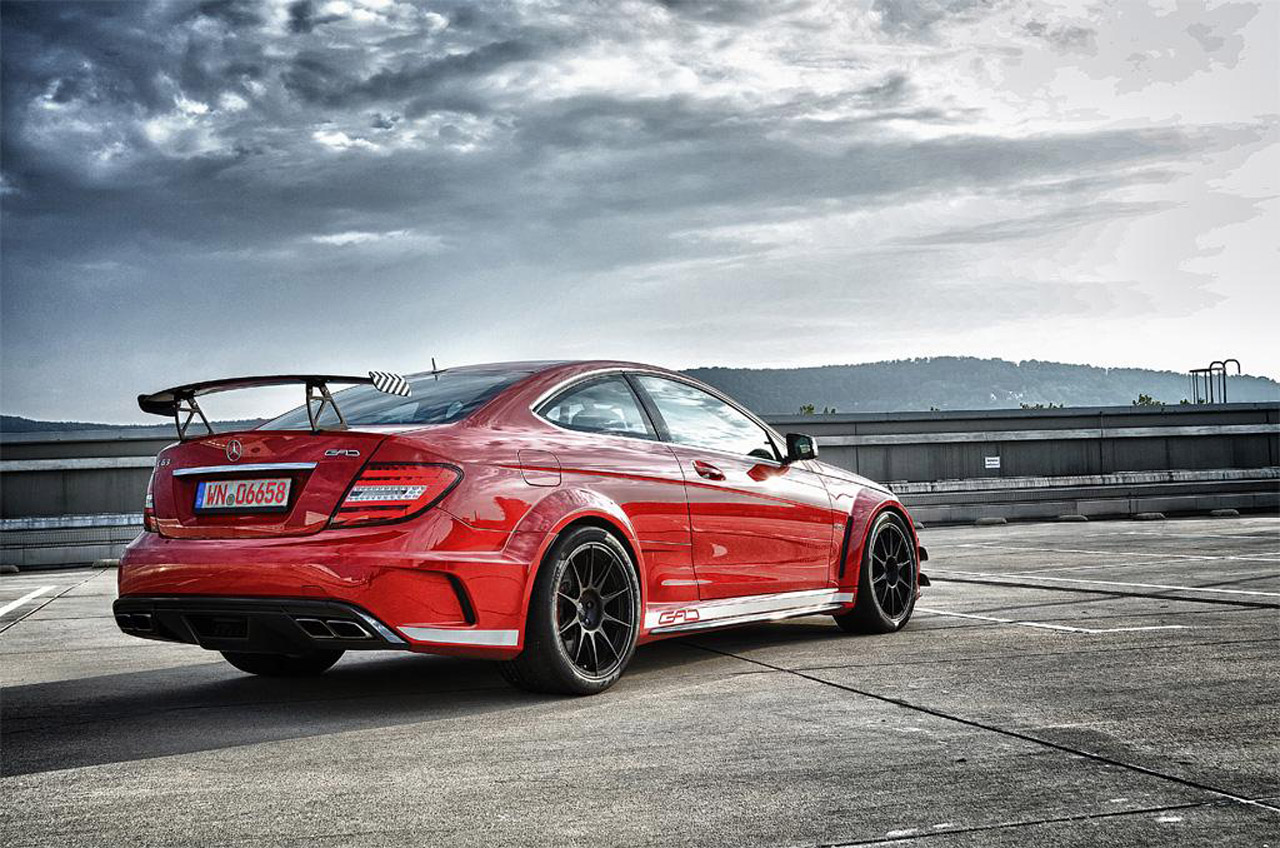 Mercedes Benz C63 Amg Black Series
