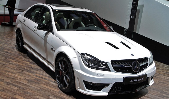 Mercedes Benz C63 Amg Edition 507