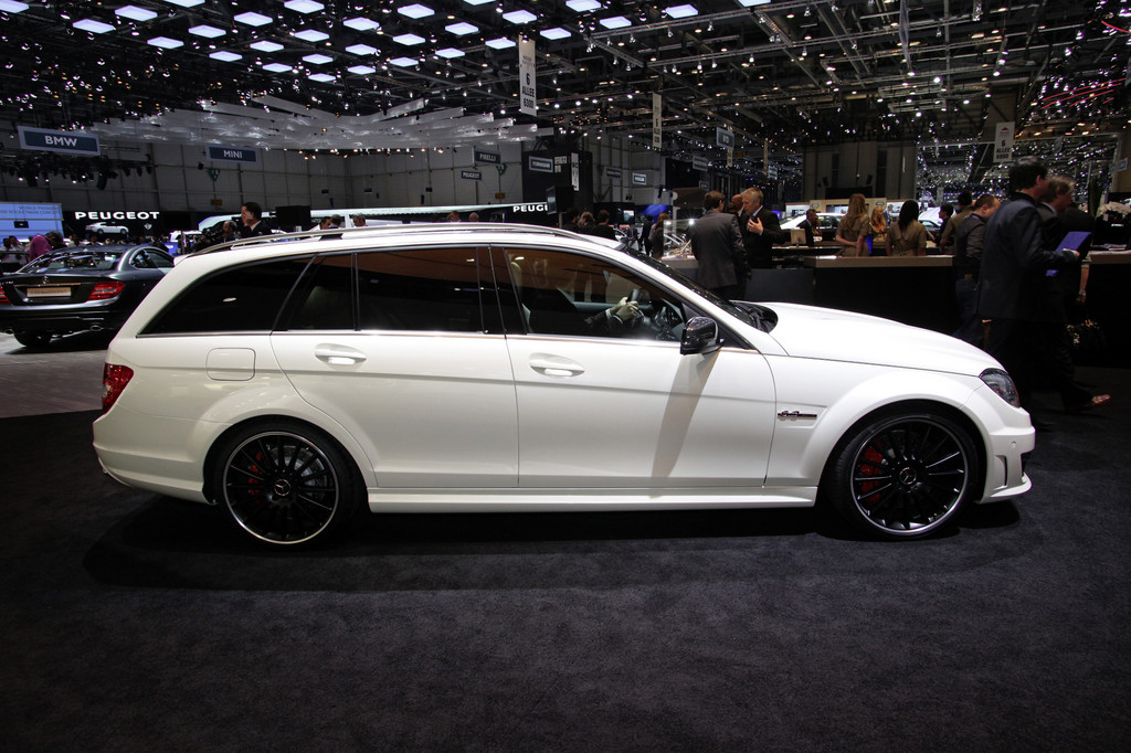 Mercedes Benz C63 Amg Kombi