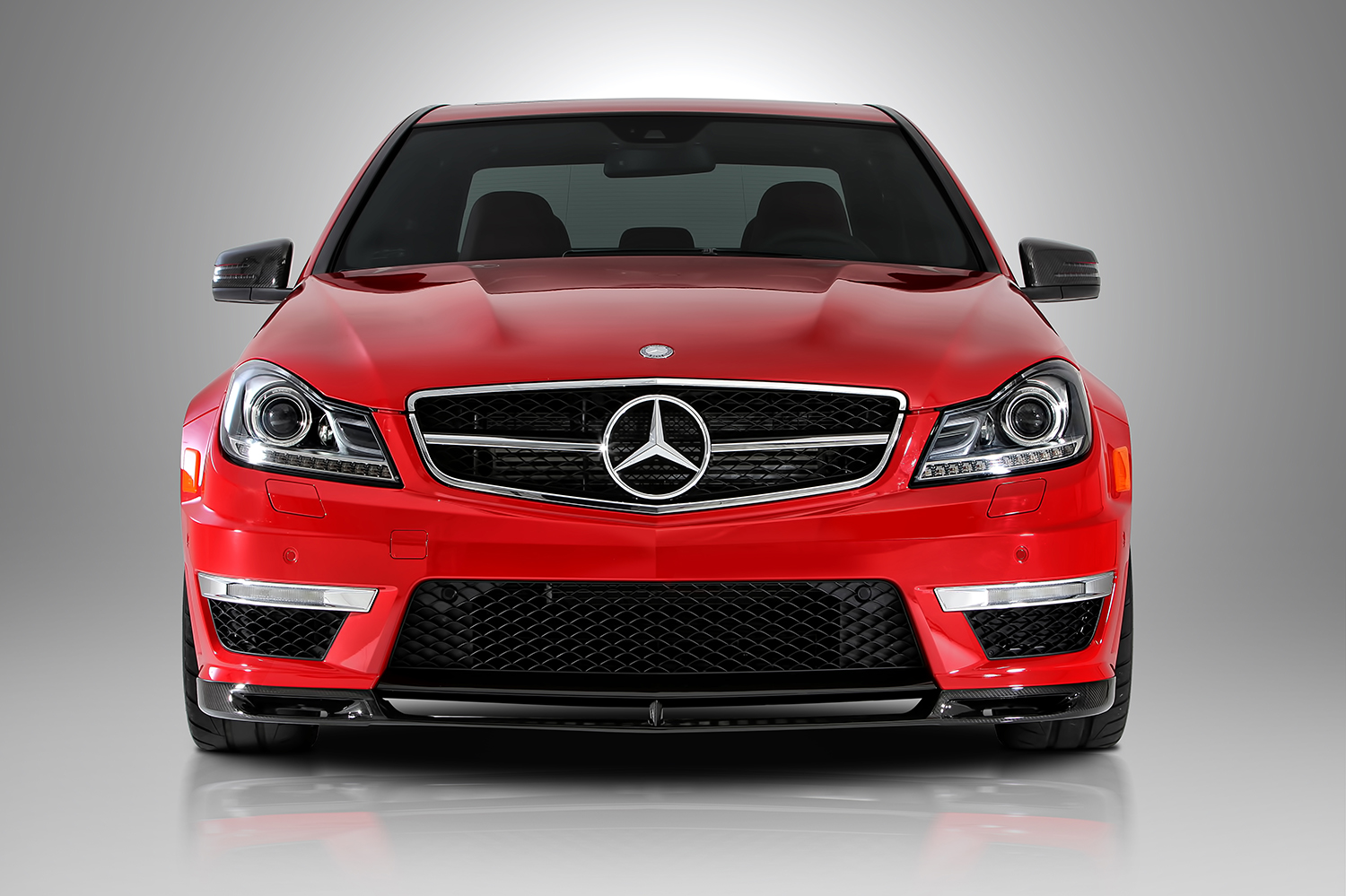Mercedes Benz C63 Amg Red