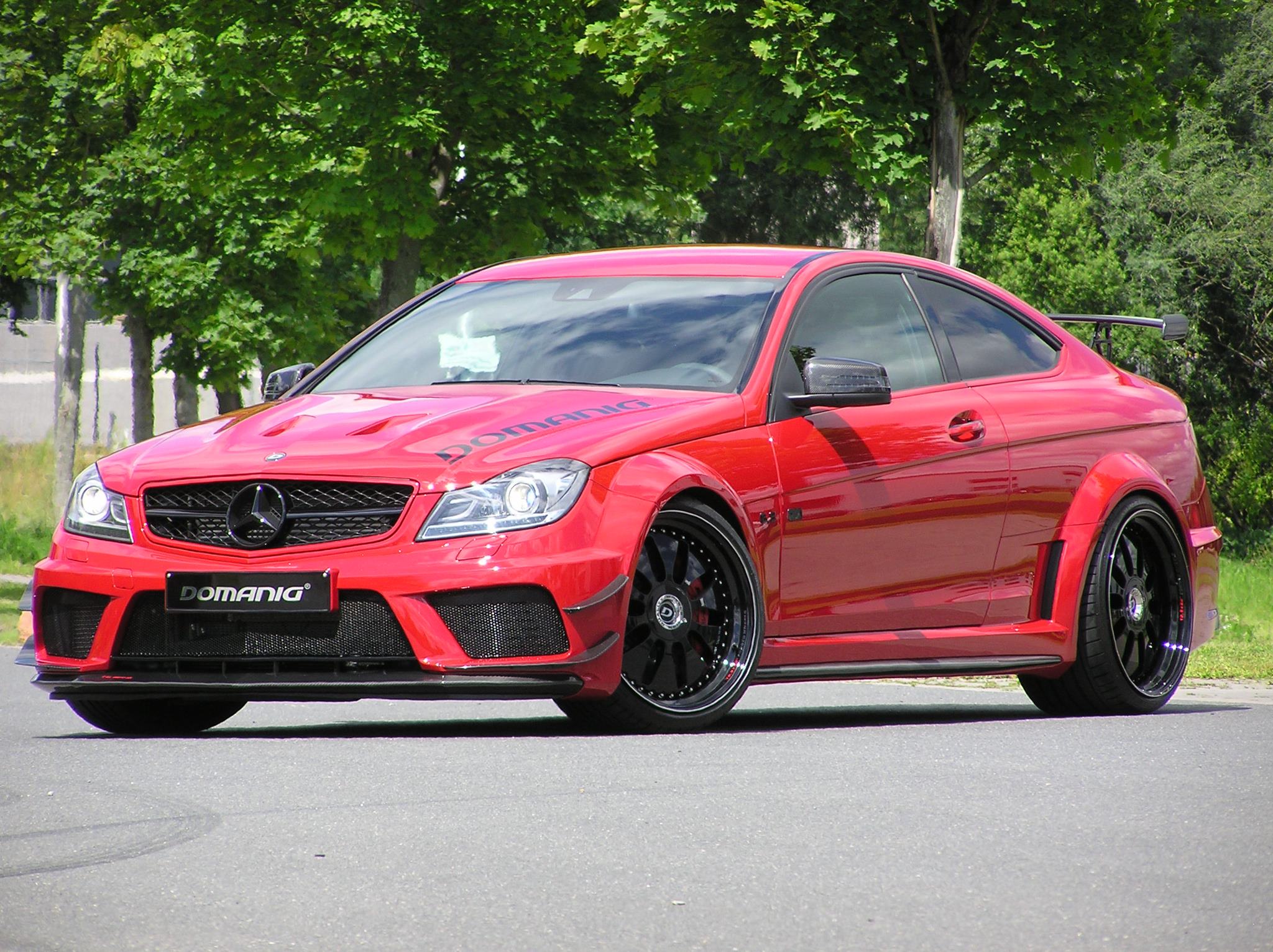 Mercedes Benz C63 Amg Red