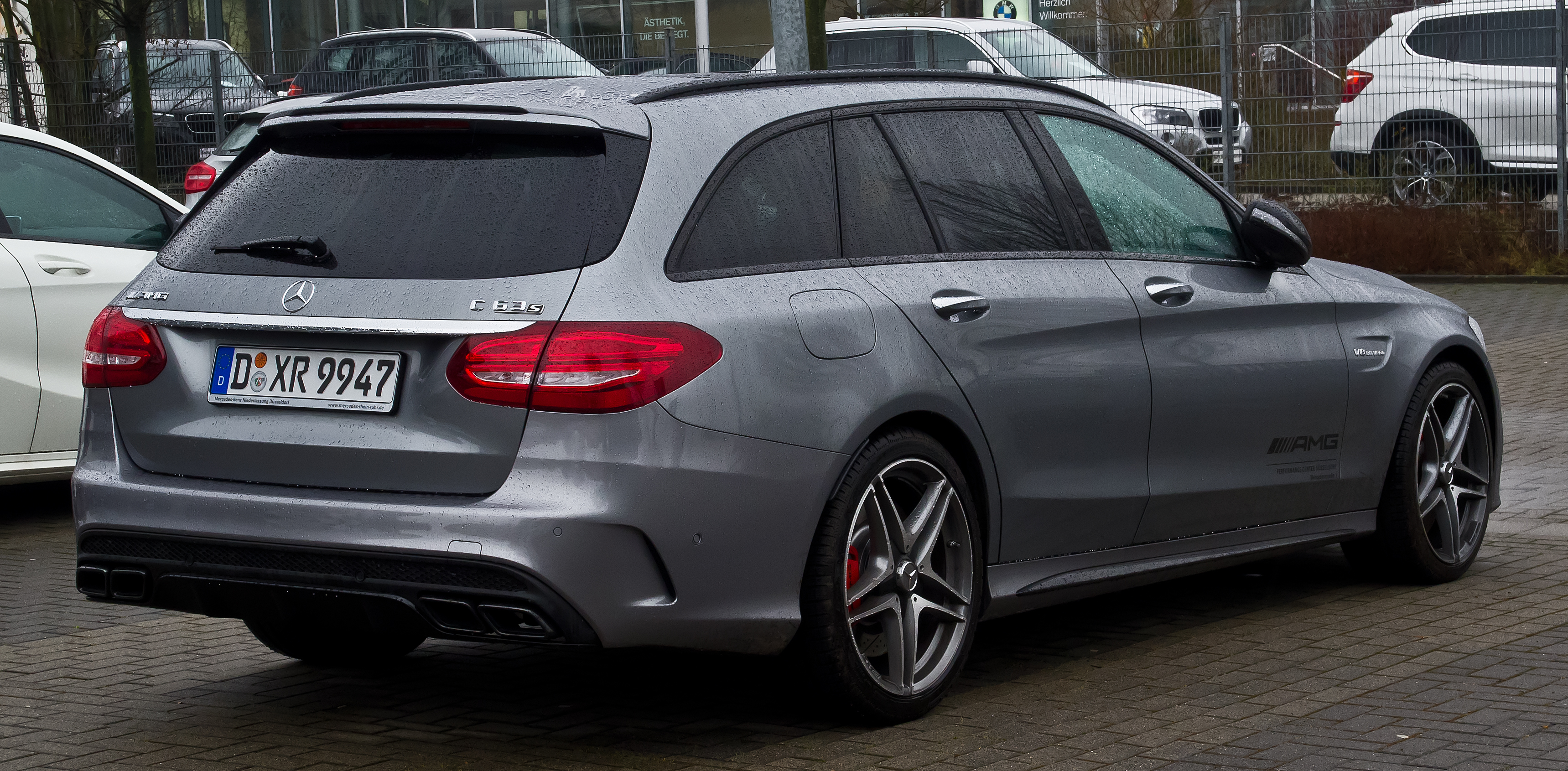 Mercedes Benz C63 Amg T Modell