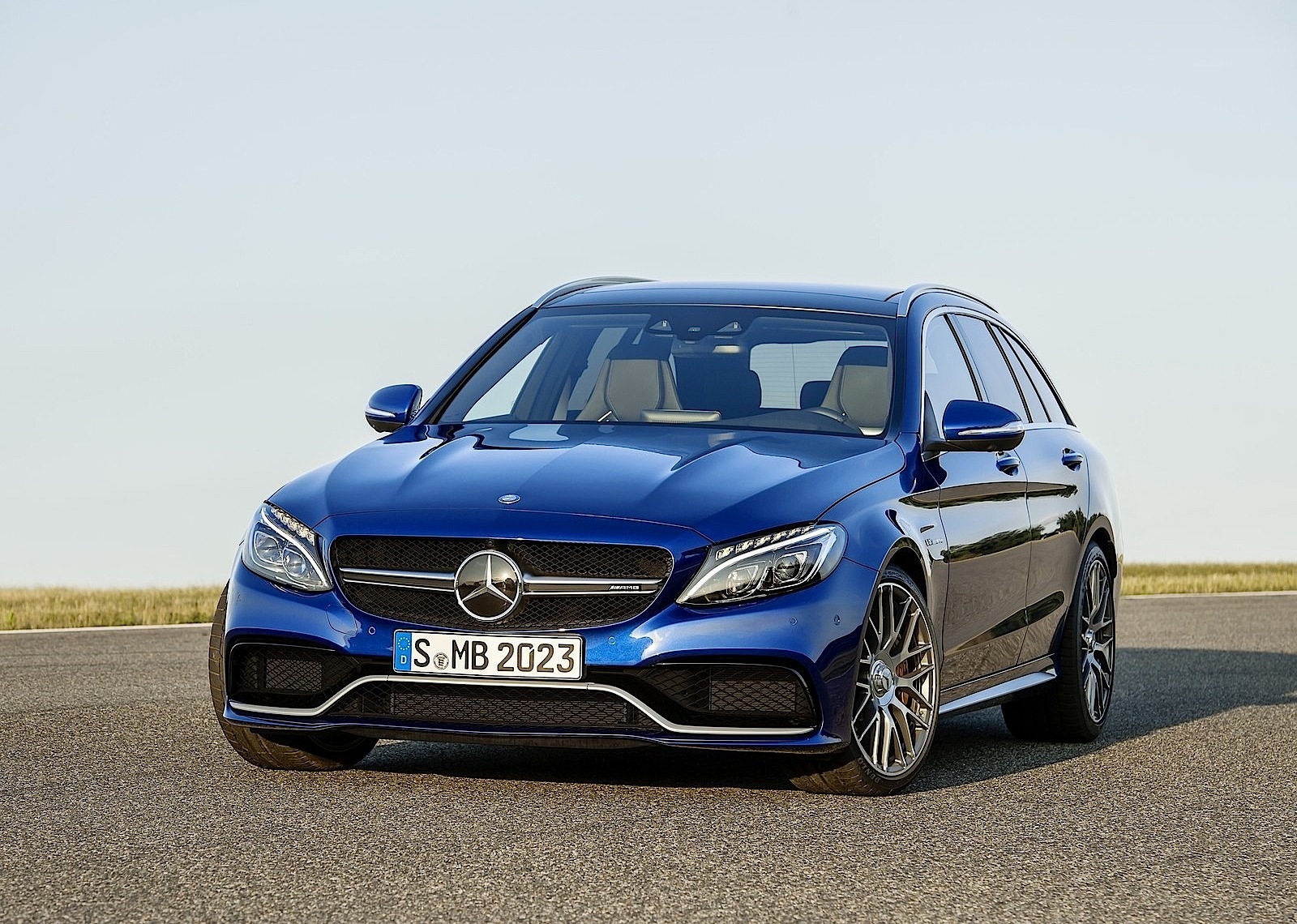 Mercedes Benz C63 Amg T Modell Mercedes Benz C63 Amg T Modell