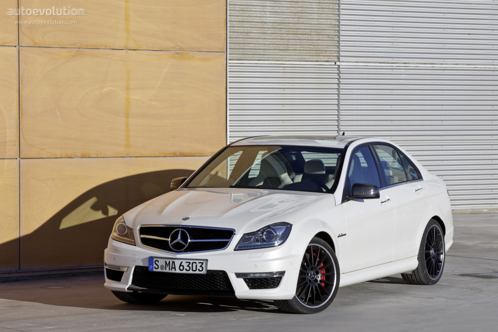 Mercedes Benz C63 Amg W204