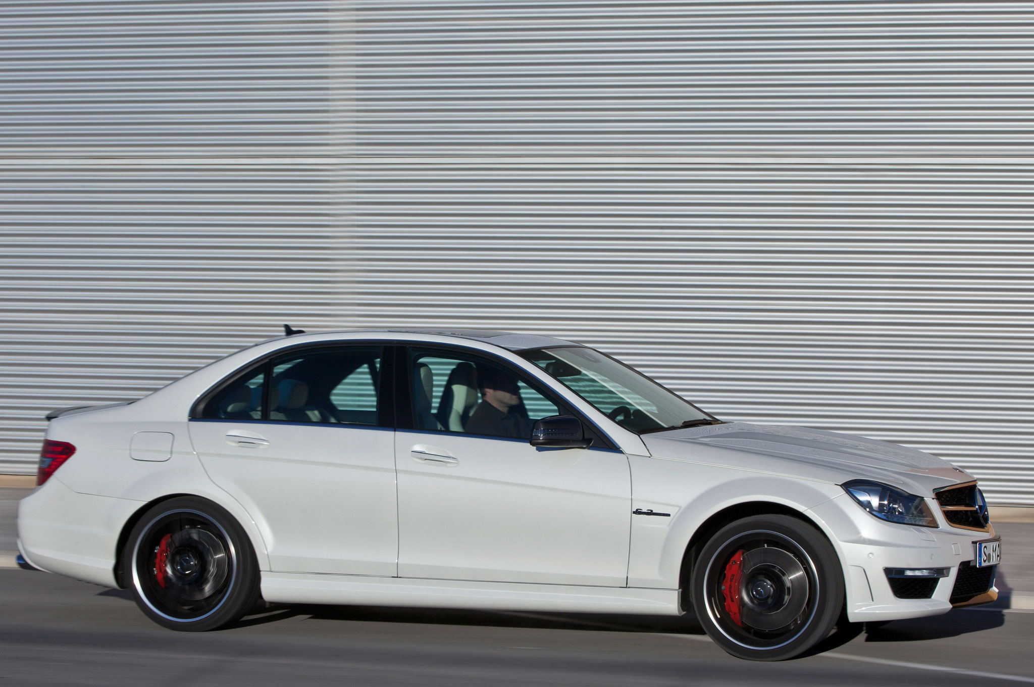Mercedes Benz C63 Amg White