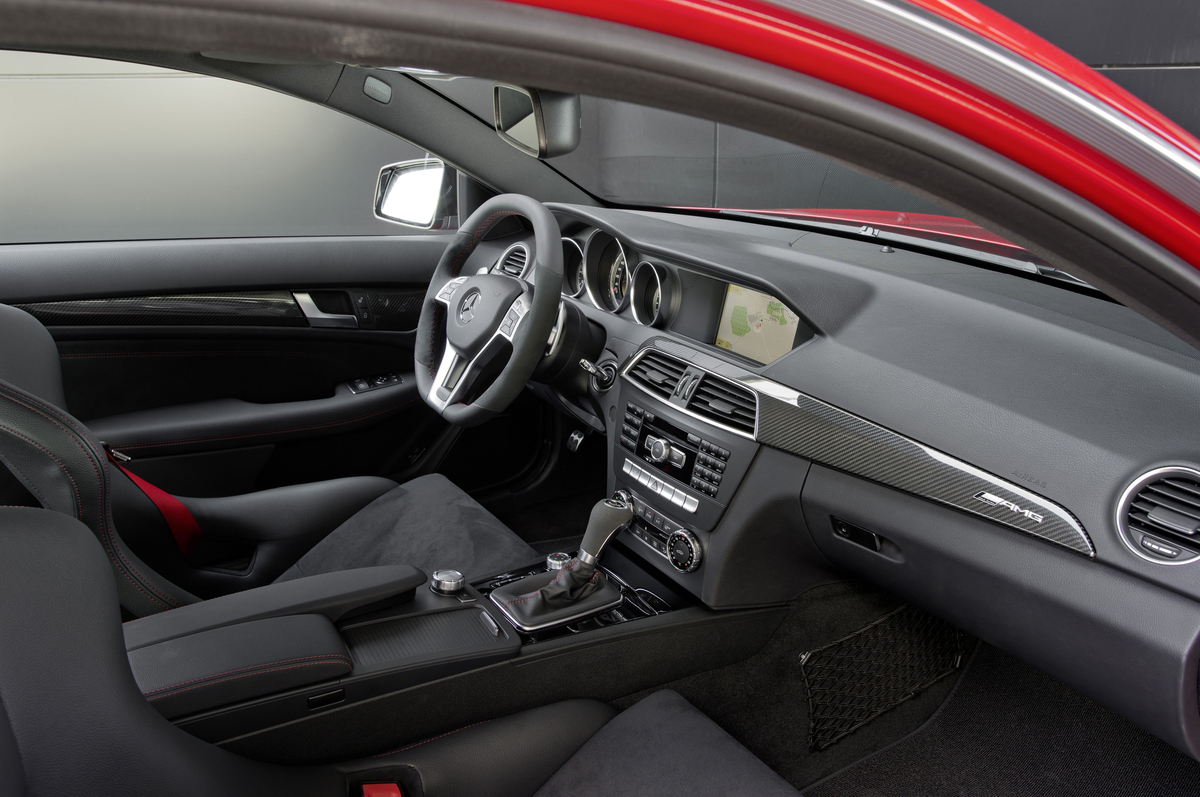 Mercedes Benz C63 Black Edition