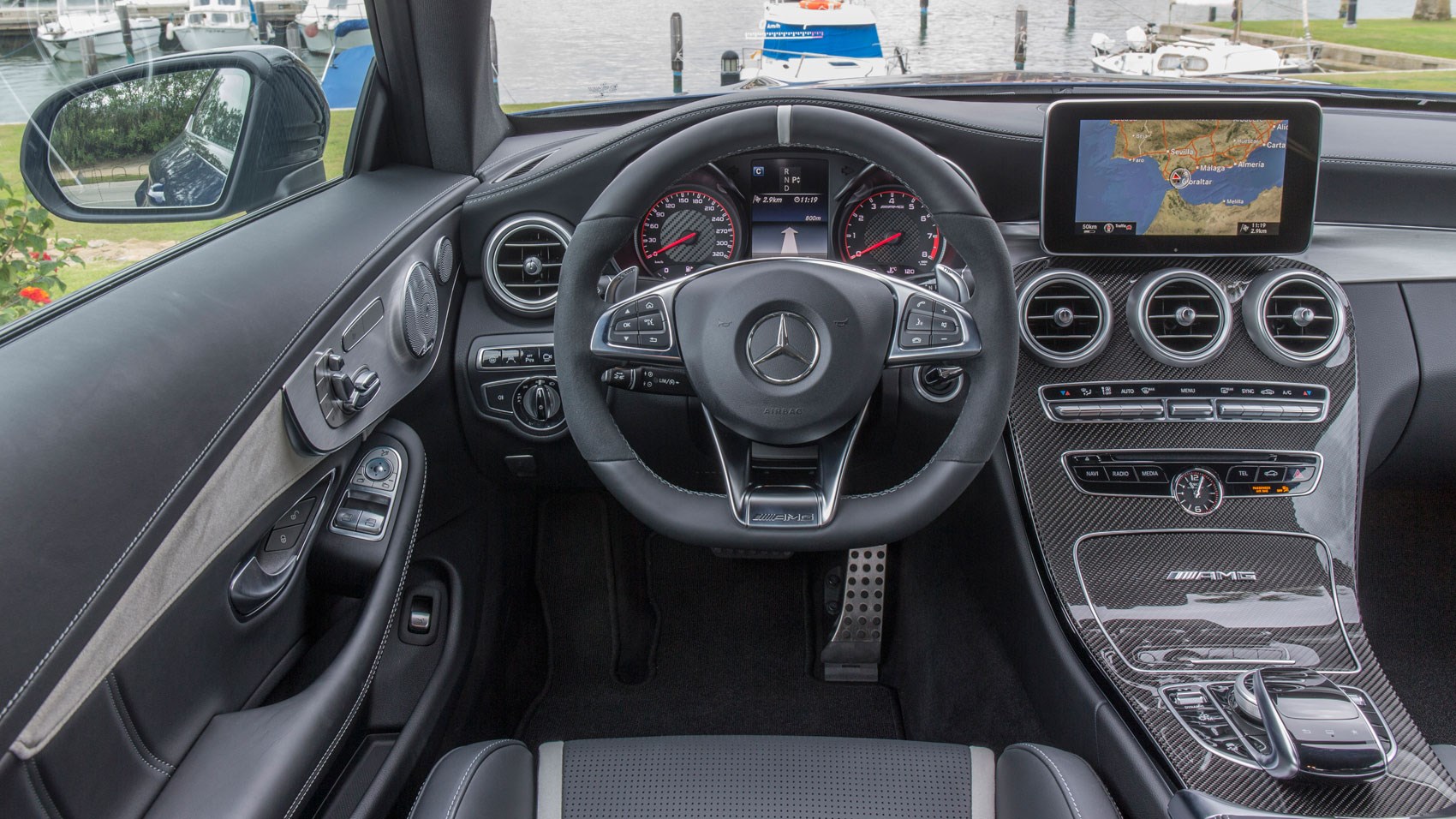 Mercedes Benz C63 Coupe Amg