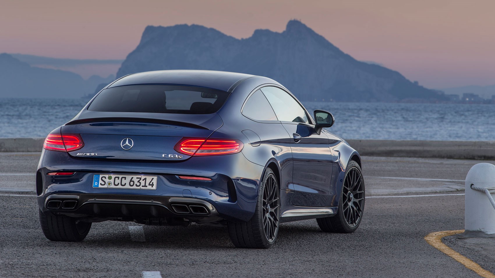 Mercedes Benz C63 Coupe