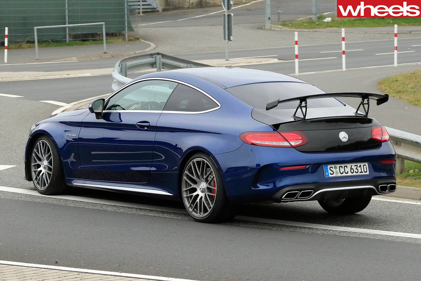 Mercedes Benz C63 R