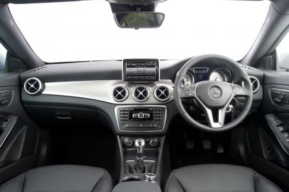 Mercedes Benz Cla 180 Amg