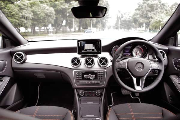 Mercedes Benz Cla 200 Urban