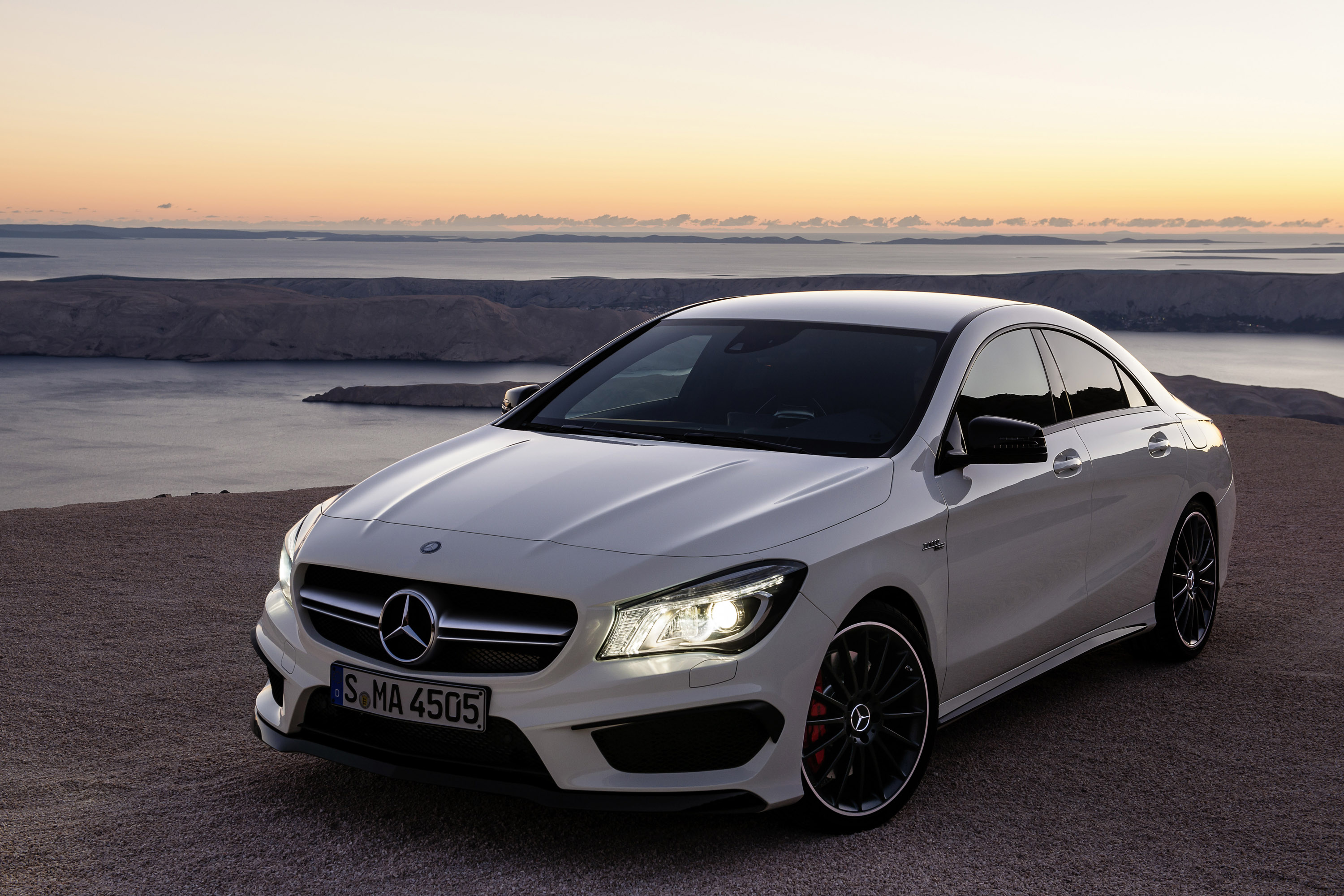 Mercedes Benz Cla 2014 White