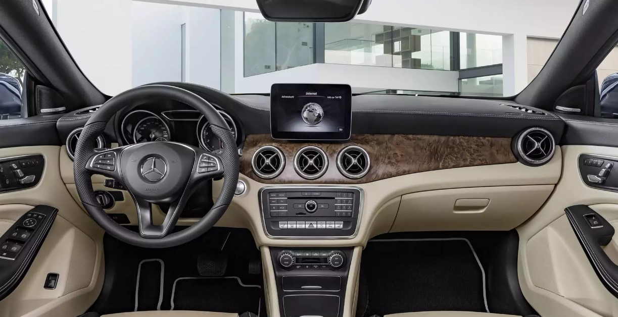 Mercedes Benz Cla 2018