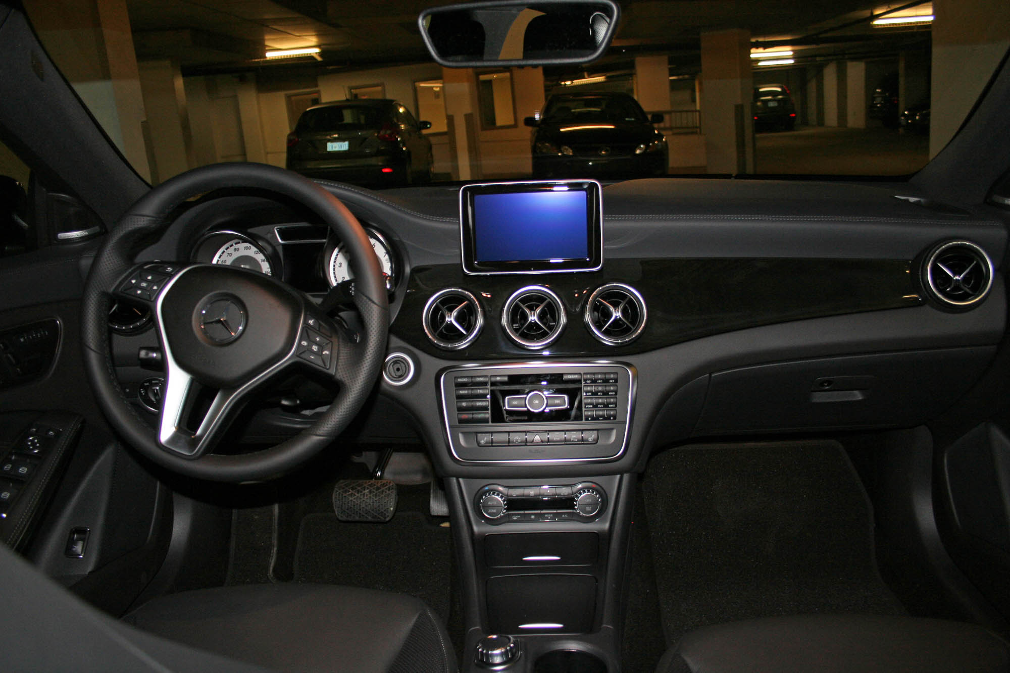 Mercedes Benz Cla 250 Black