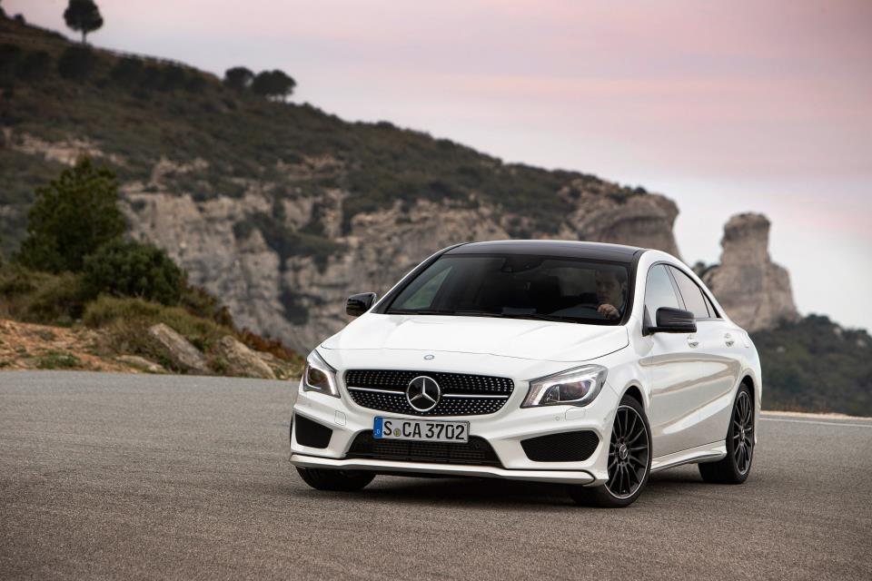 Mercedes Benz Cla 250 White