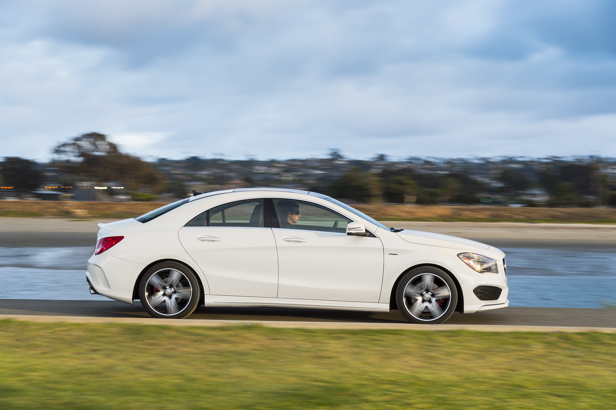 Mercedes Benz Cla 250