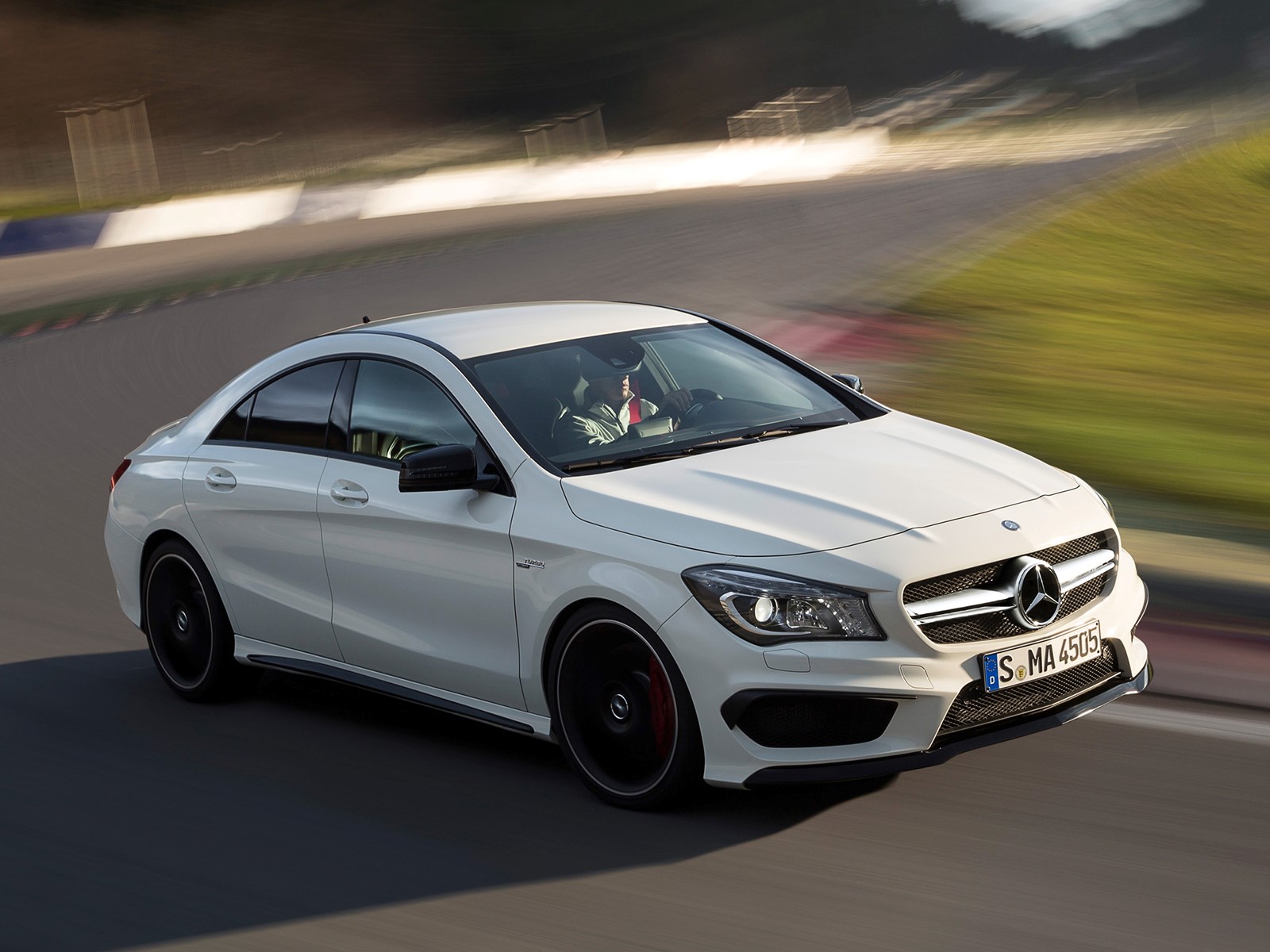 Mercedes Benz Cla 300 Amg