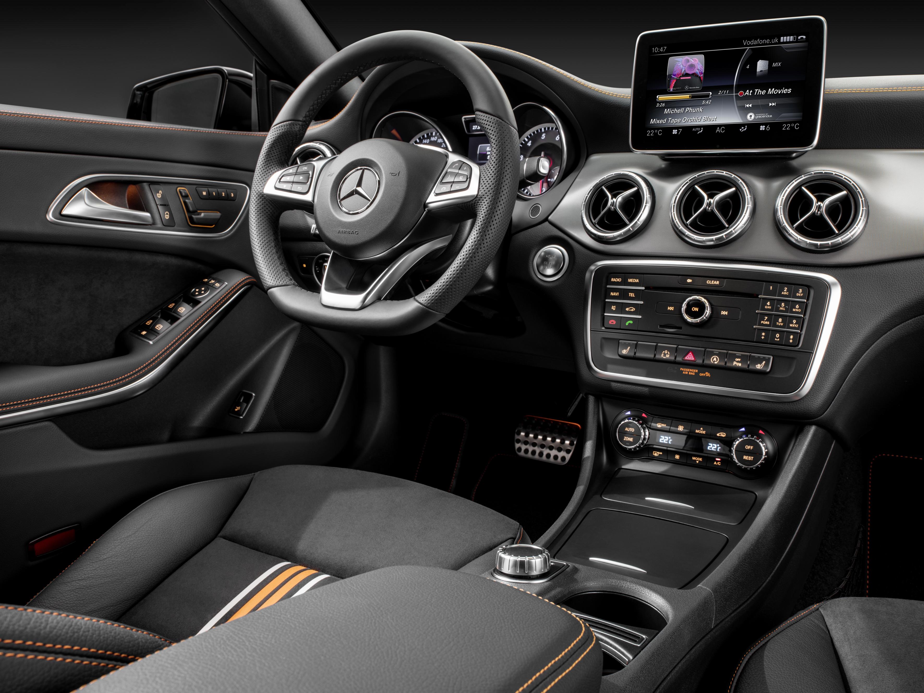 Mercedes Benz Cla 300 Amg