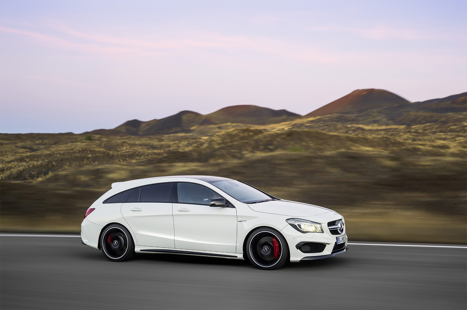 Mercedes Benz Cla 45 Amg Shooting Brake