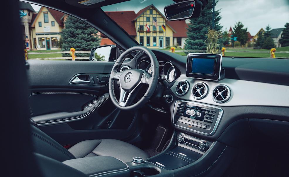Mercedes Benz Cla Blue