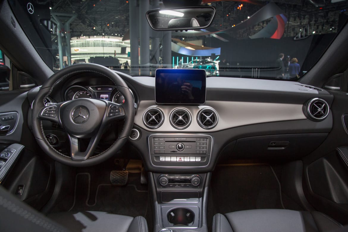 Mercedes Benz Cla Class 2017